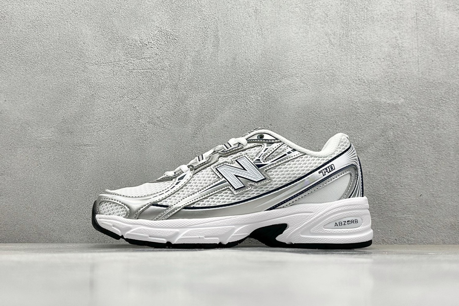 New Balance NB740 Shoes NBS7401005