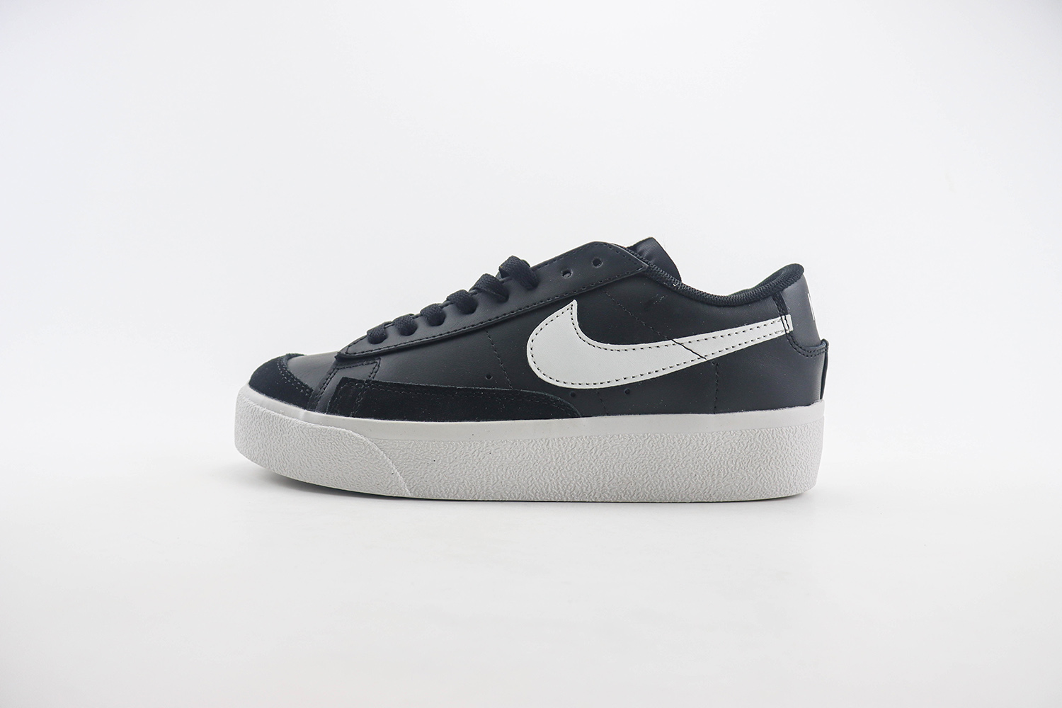 Nike Blazer 77 NB770001