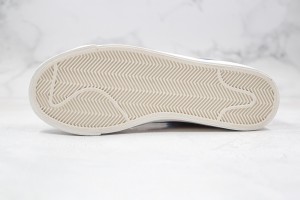 Nike Blazer 77 NB77000104