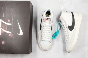 Nike Blazer 77 NB77000109