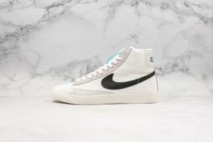 Nike Blazer 77 NB77000109