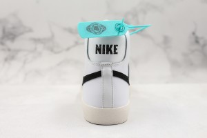 Nike Blazer 77 NB77000112