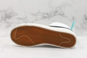 Nike Blazer 77 NB77000112