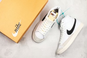 Nike Blazer 77 NB77000112