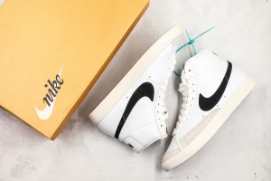 Nike Blazer 77 NB77000112