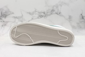 Nike Blazer 77 NB77000113