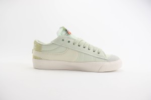  Nike Blazer 77 NB7700021