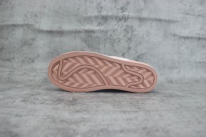  Nike Blazer 77 NB7700024