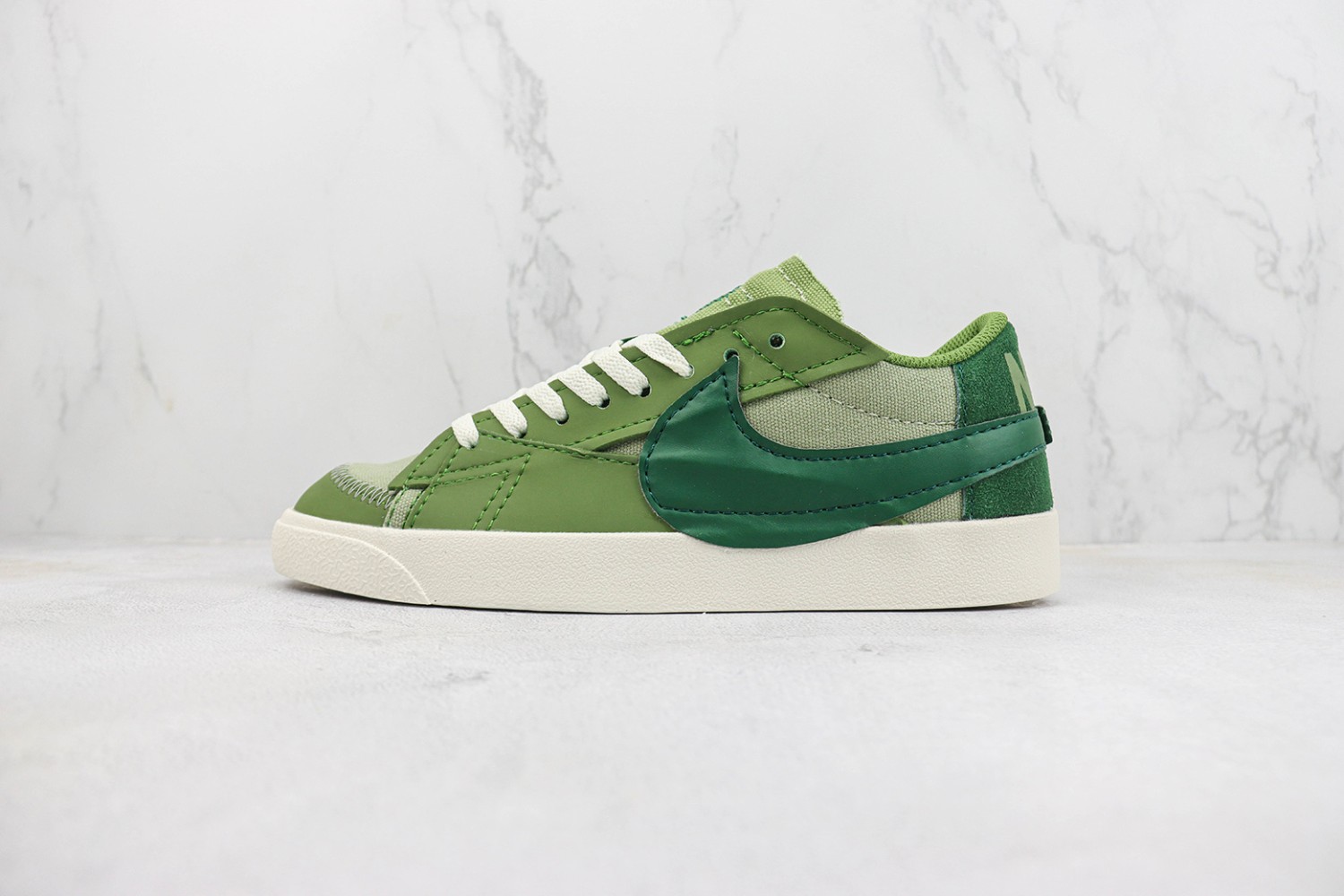  Nike Blazer 77 NB7700035