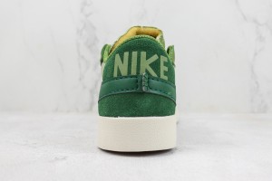  Nike Blazer 77 NB7700035