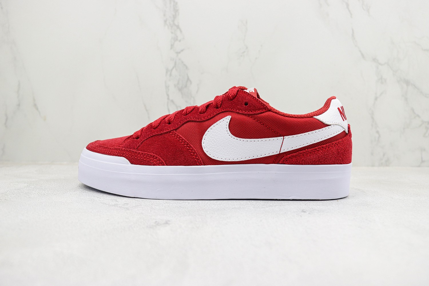  Nike Blazer 77 NB7700045