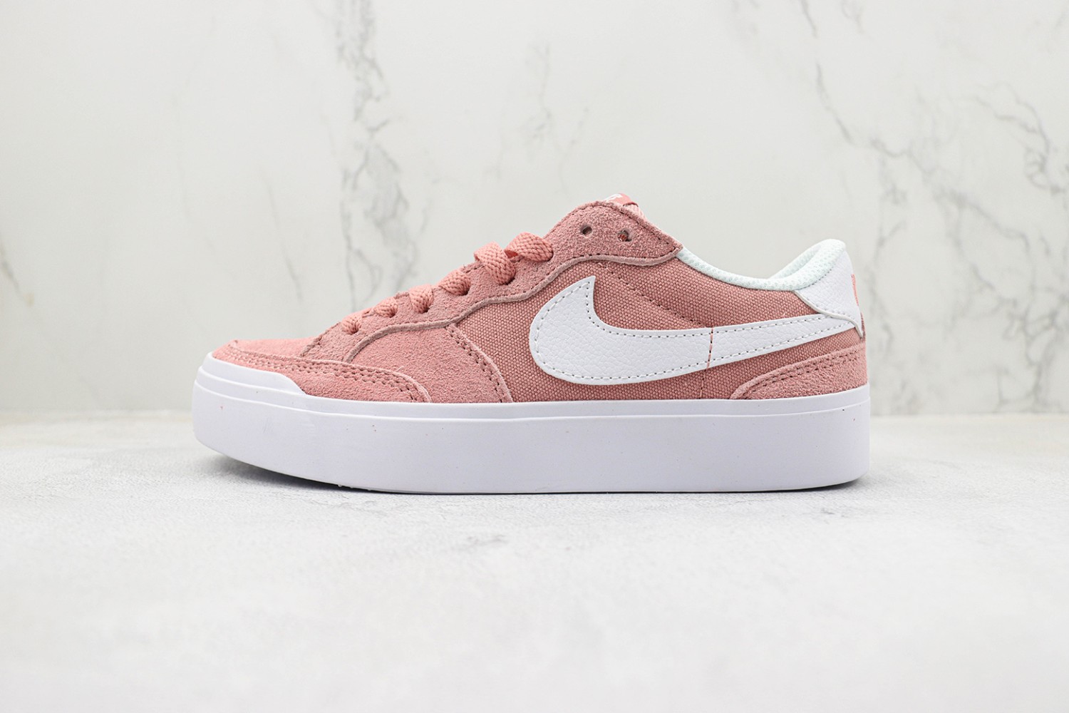 Nike Blazer 77 NB7700050