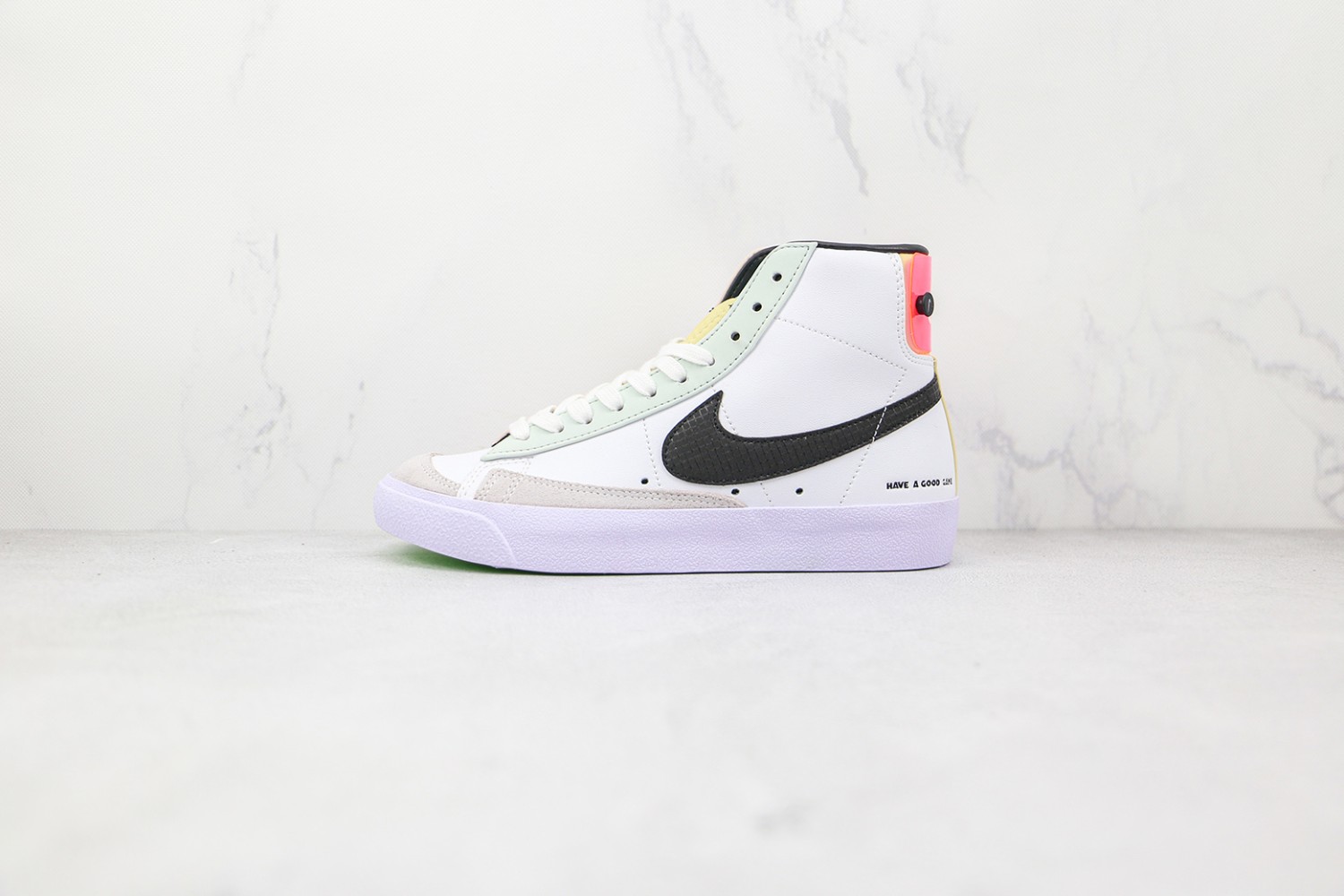  Nike Blazer 77 NB7700060