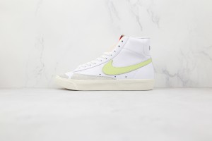  Nike Blazer 77 NB7700068