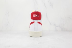  Nike Blazer 77 NB7700079