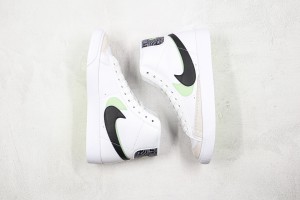Nike Blazer 77 NB7700083