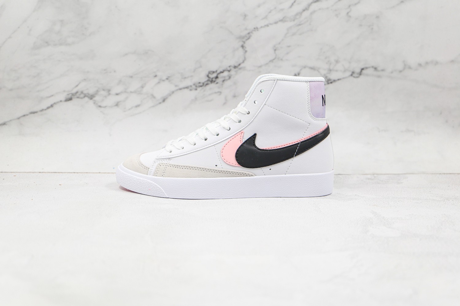  Nike Blazer 77 NB7700085