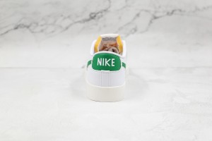 Nike Blazer 77 NB7700097