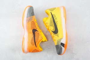 Nike Kobe Sneaker NKS1000101