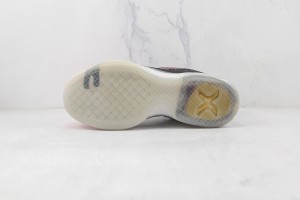 Nike Kobe Sneaker NKS1000102