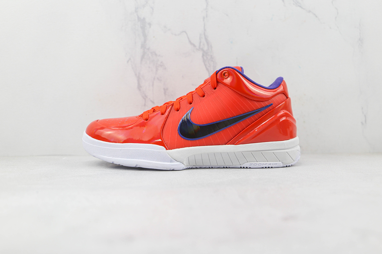  Nike Kobe Sneaker NKS1000111