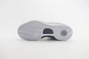  Nike Kobe Sneaker NKS100023