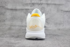  Nike Kobe Sneaker NKS100029