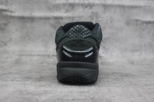  Nike Kobe Sneaker NKS100032