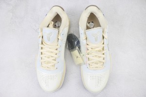  Nike Kobe Sneaker NKS100043