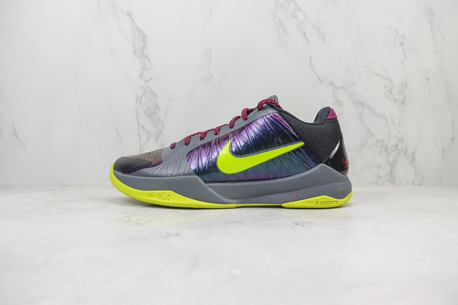 Nike Kobe Sneaker NKS100046