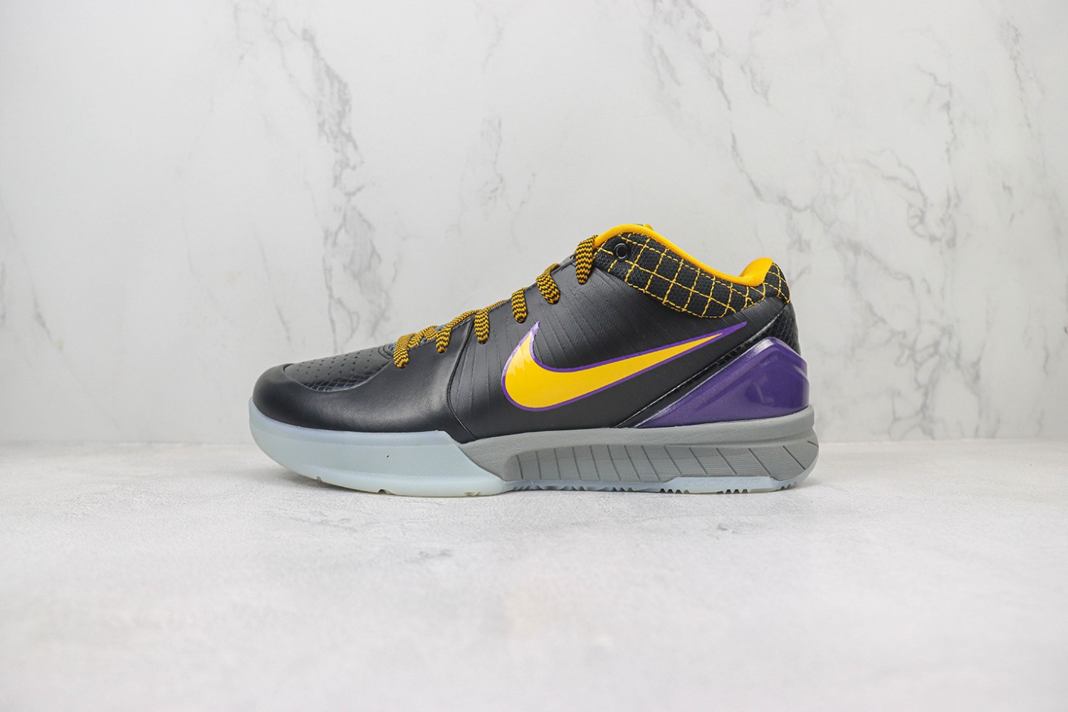 Nike Kobe Sneaker NKS100053