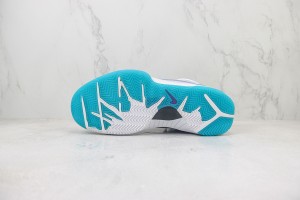 Nike Kobe Sneaker NKS100054