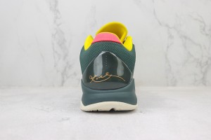  Nike Kobe Sneaker NKS100059