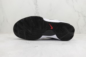  Nike Kobe Sneaker NKS100065