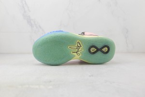 Nike Kyrie 8 NKR10006