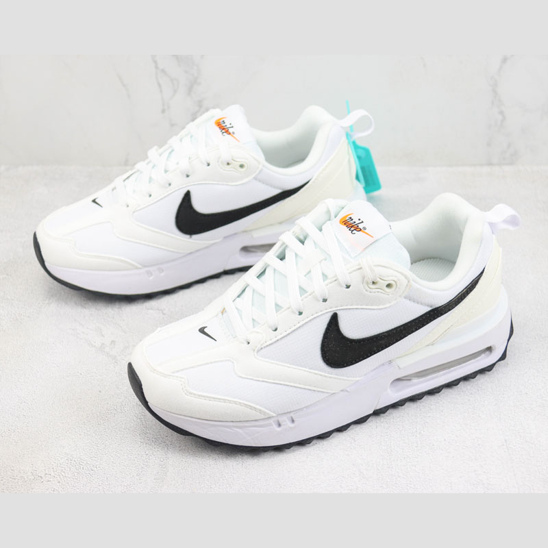 Nike Max Dawn 02 