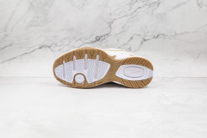 Nike M2K Monarch NMM100011