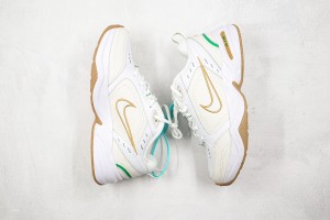 Nike M2K Monarch NMM100011