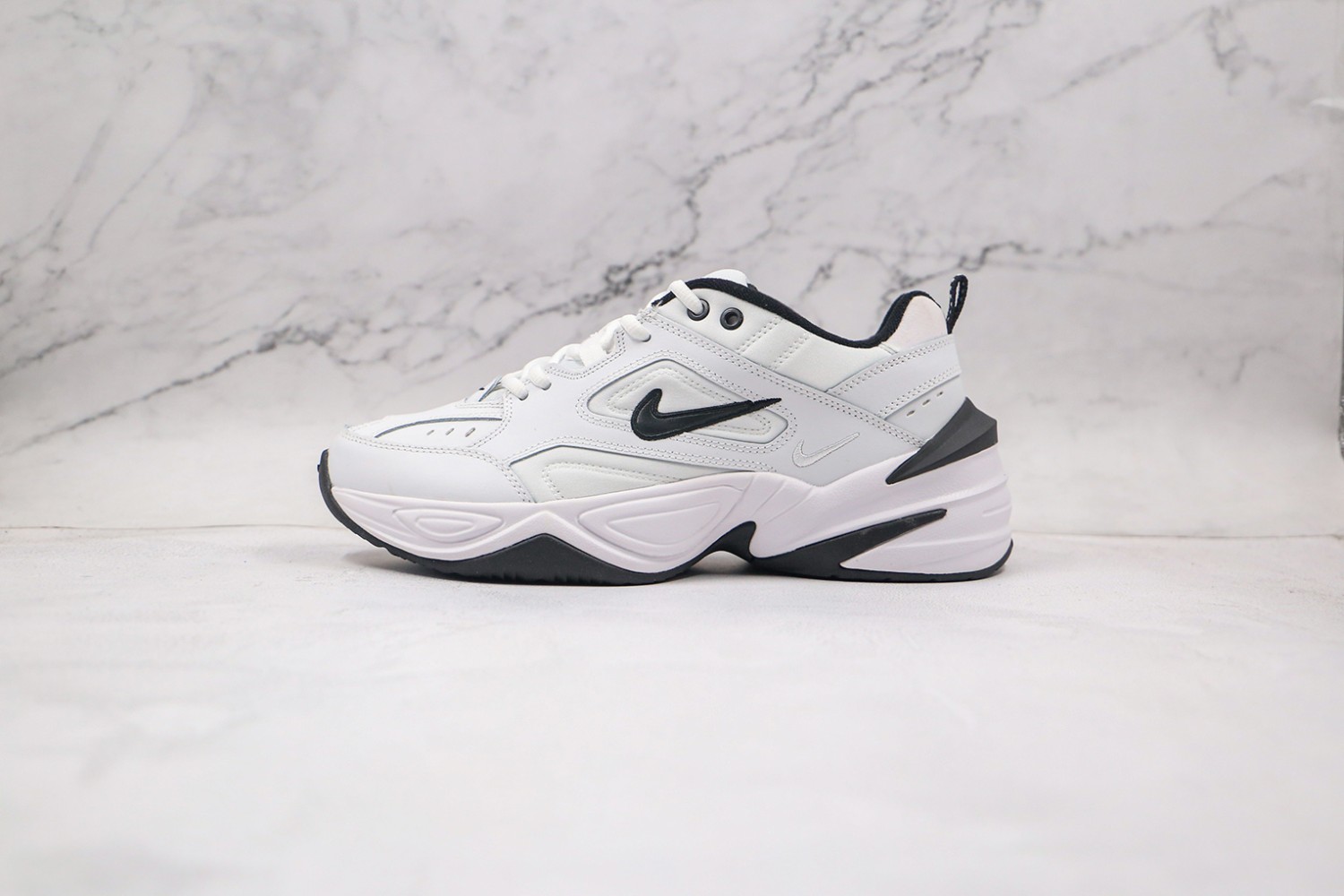 Nike M2K Monarch NMM100016