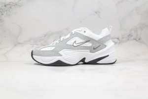 Nike M2K Monarch NMM100020