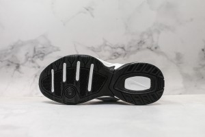 Nike M2K Monarch NMM100023