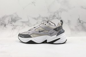 Nike M2K Monarch NMM100028