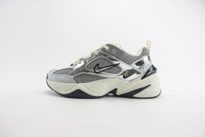  Nike M2K Monarch NMM10004