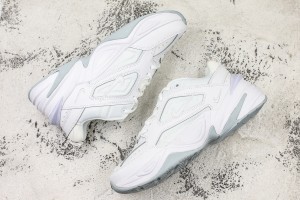 Nike M2K Monarch NMM100040