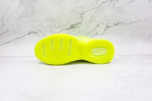 Nike M2K Monarch NMM10005