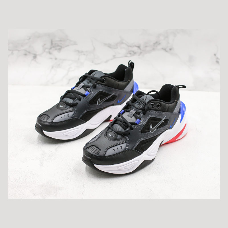 Nike Monarch 04 
