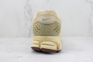 NK Zoom Vomero 5 nkzv100011