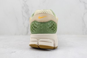 NK Zoom Vomero 5 nkzv100016