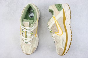 NK Zoom Vomero 5 nkzv100016