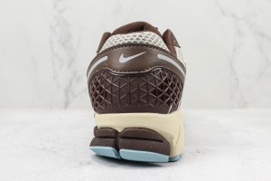  NK Zoom Vomero 5 nkzv100024